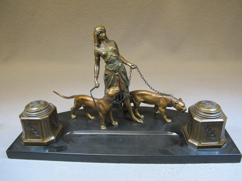 Franz BERGMAN (1898-1963) Orientalist Vienna bronze ink: Franz BERGMAN (1898-1963) Orientalist Vienna bronze inkwell with a marble base, signed, original painting. 8 1/4” H x 15 3/4” W including marble. Shipping in USA is $ 45.00 plus insurance. Interna