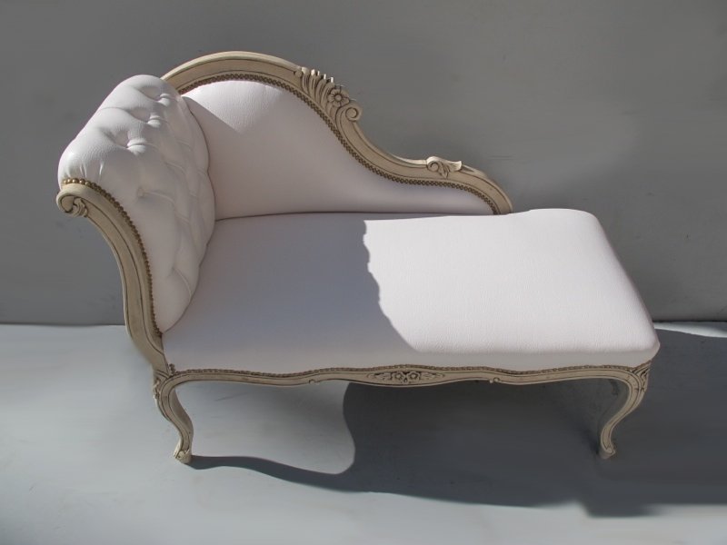 French Louis XV patinated chaise longue: French Louis XV patinated chaise longue with new upholstery. 32" H x 43” W x 19” D, 18” H seat. Shipping in USA is $ 165.00. International bidders ask for shipping before bid.