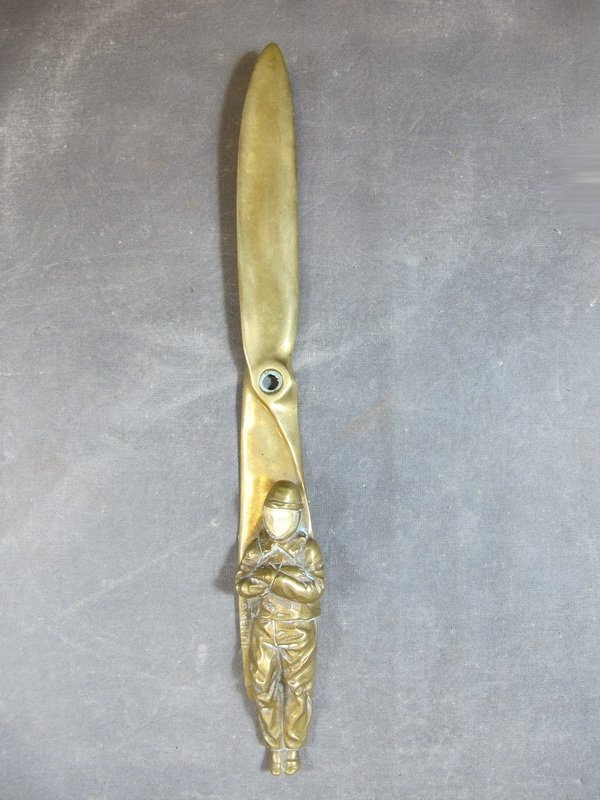 Georges OMERTH (act.1895-1925) letter opener: Georges OMERTH (act.1895-1925) bronze & ivory letter opener, signed. 10 1/2" H. Shipping in USA is $ 15.00. We donâ€™t ship this item out of USA
