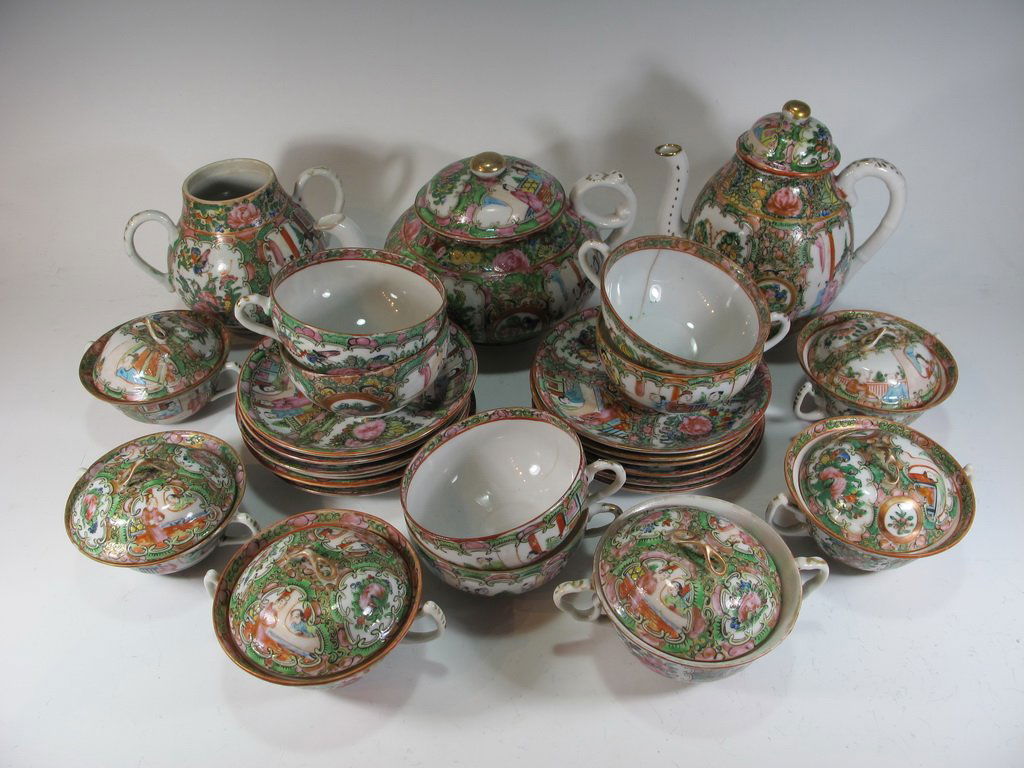 Vintage Chinese 27 pcs porcelain teapot set (1 of 10)