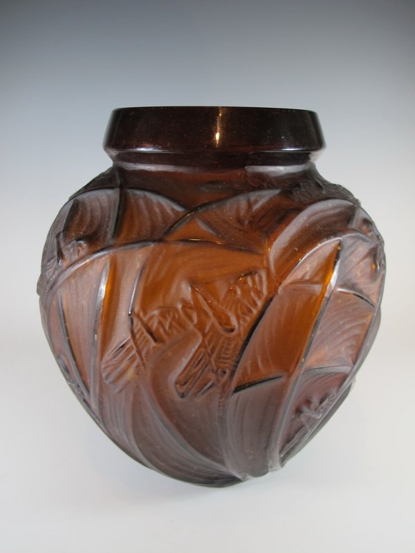 Signed R. Lalique amber glass vase (1 of 5)
