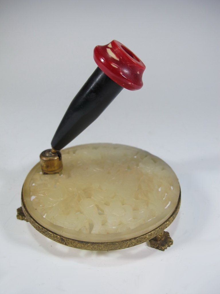 Antique Chinese jade & bronze pen holder: Antique Chinese jade & bronze pen holder. 3 1/2” H x 3 1/2” W. Shipping in USA is $ 20.00. International bidders ask before bid.