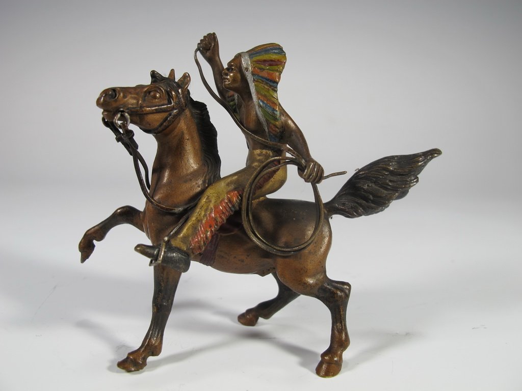 Antique American Indian Vienna Bronze statue (1 of 6)