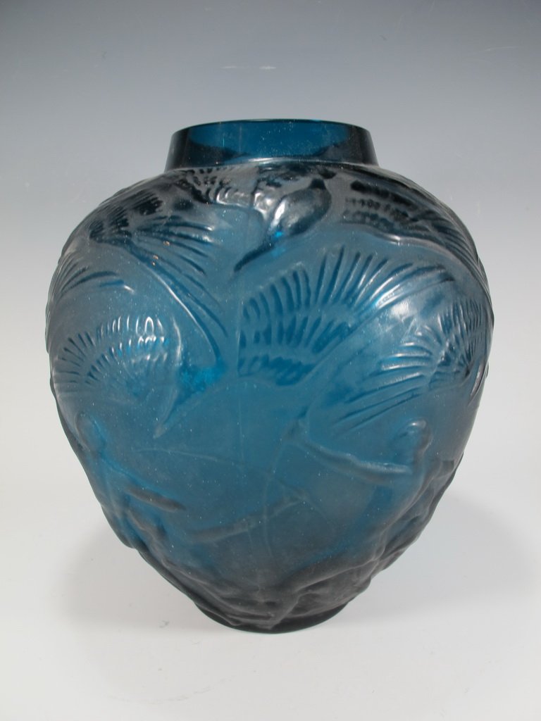 Signed R. Lalique blue glass vase (1 of 6)