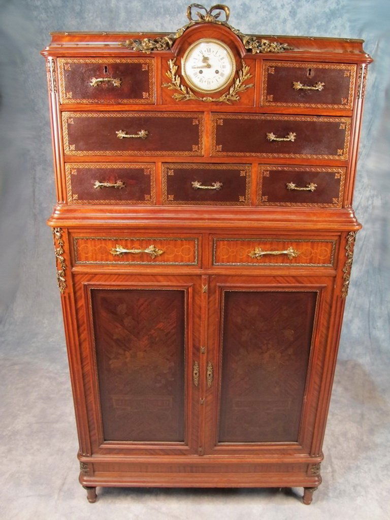 Antique French Forest cabinet with a clock (1 of 10)