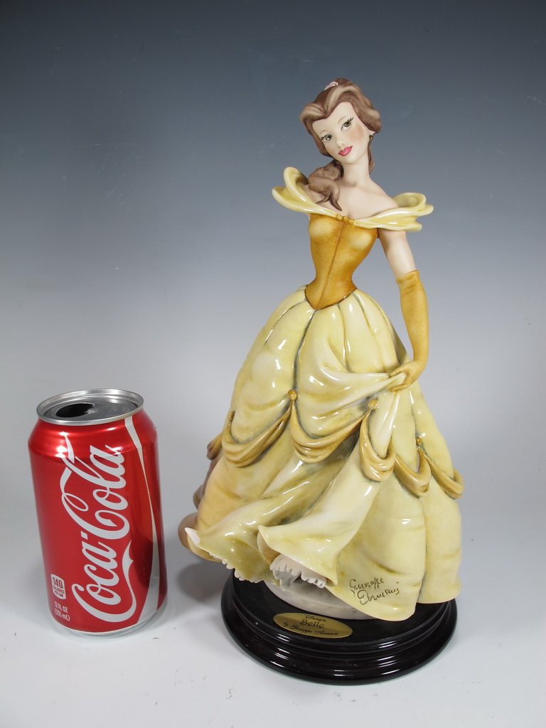 Belle, Giuseppe Armani 2002 Disney figurine DAMAGED: Belle, Giuseppe Armani 2002 Disney figurine. 11 3/4" H. Shipping in USA is $ 35.00. International bidders ask before bid.