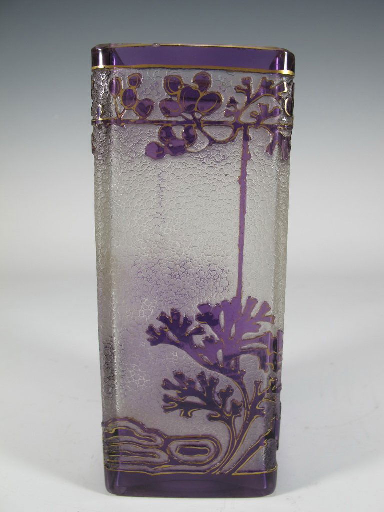 Probably Baccarat antique cameo glass vase (1 of 8)