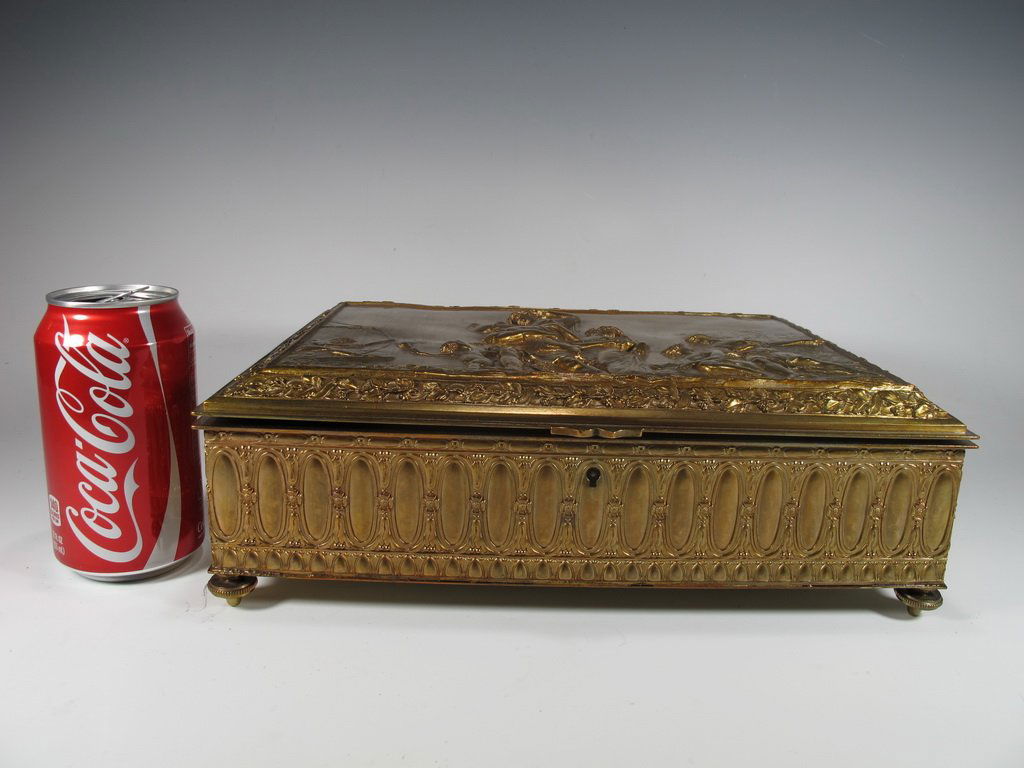 Antique French bronze box (1 of 8)