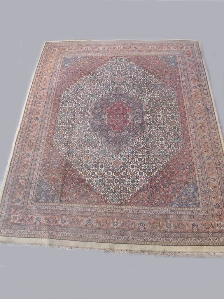 Old Oriental rug: Old Oriental rug. 121” H x 97” W. Shipping in USA is $ 70.00. International bidders ask for shipping before bid.