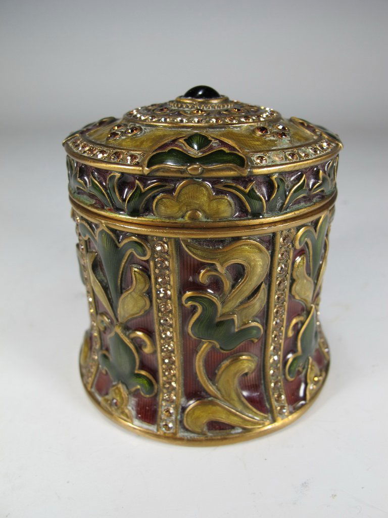 Edgar Berebi Stella trinket Box (1 of 8)