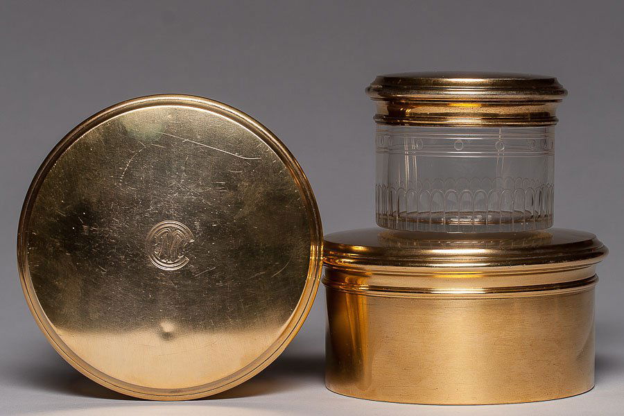 SILVE-GILT DRESSER SET (G. KELLER, FRANCE): Two big boxes H 2 ½” (6.5 cm) D 5 ¼” (13.5 cm) 1 glass box H 2 ½” (6.5 cm) D 3 ½” (9 cm)