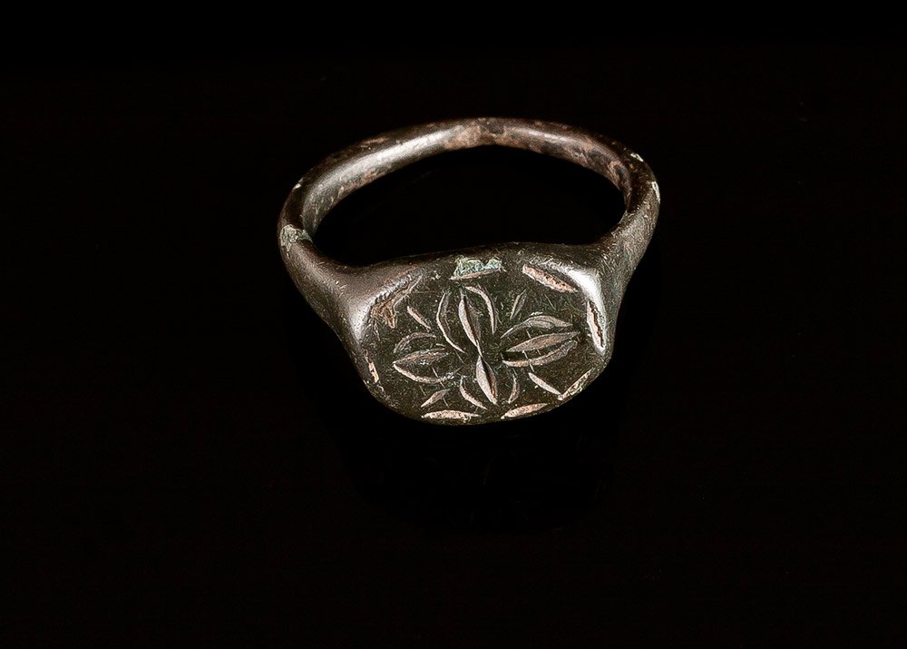 Antiquities Byzantine Bronze Ring: Byzantine bronze ring.