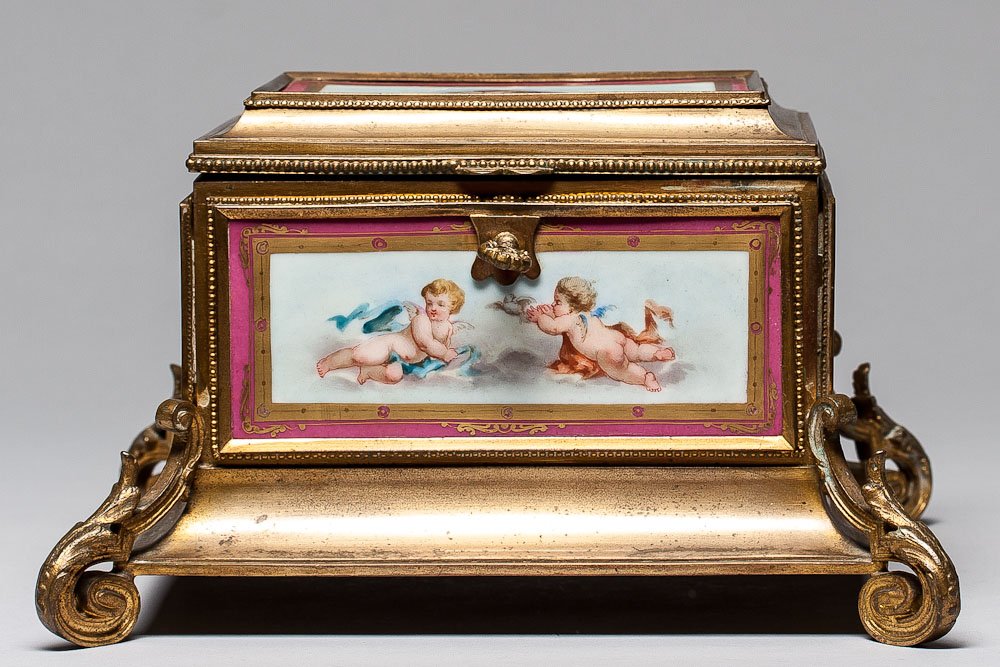 Antiques French Gilt-Bronze & Porcelain Box: Antiques French gilded bronze and hand painted porcelain box. SIZE: H 5 in (13cm) L 8 3/4 in and W 7 1/2 in (22cm x 19cm)