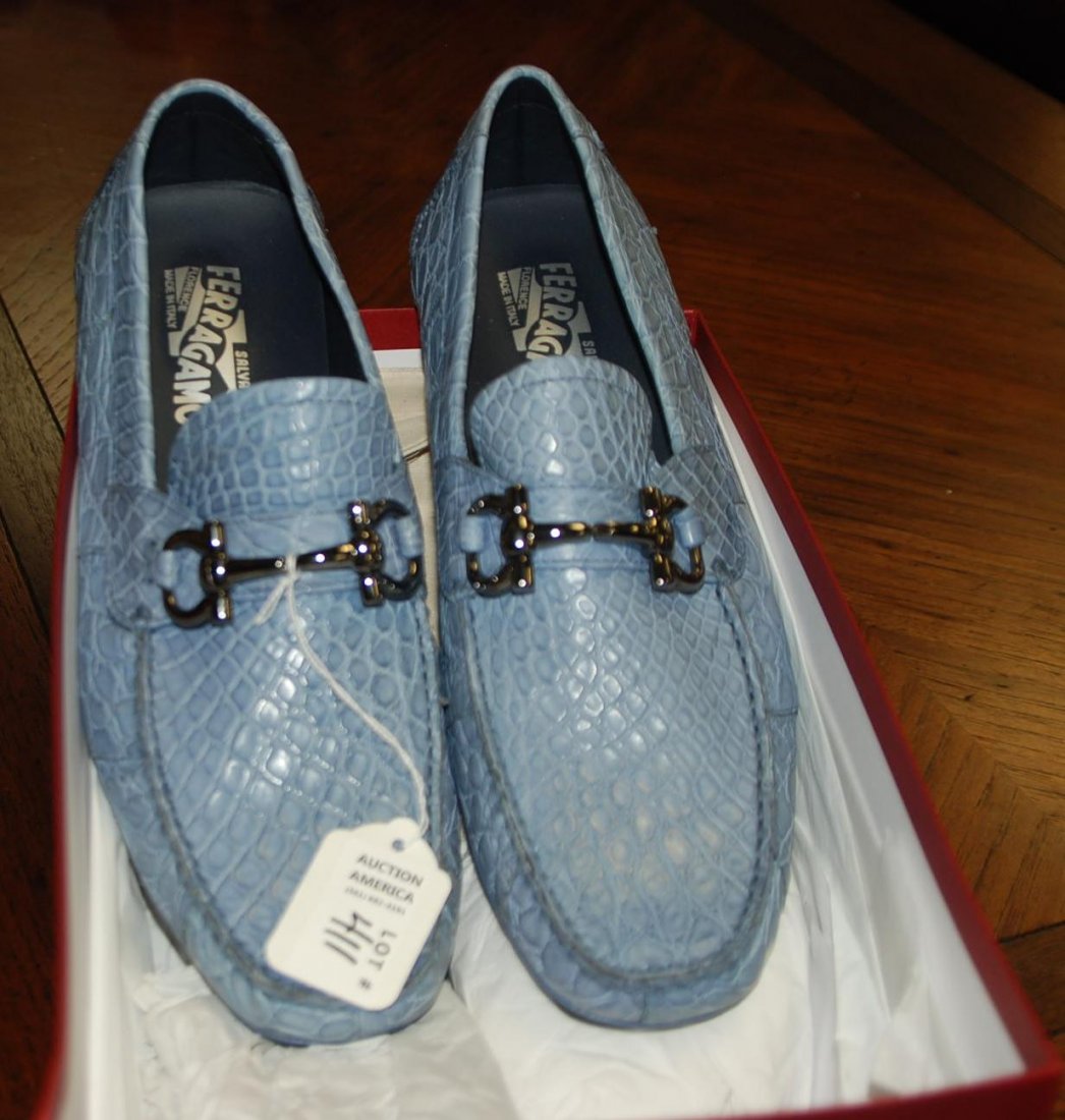 Salvatore Ferragamo Blue Leather Shoes Size 10 w/ Box: Size 10