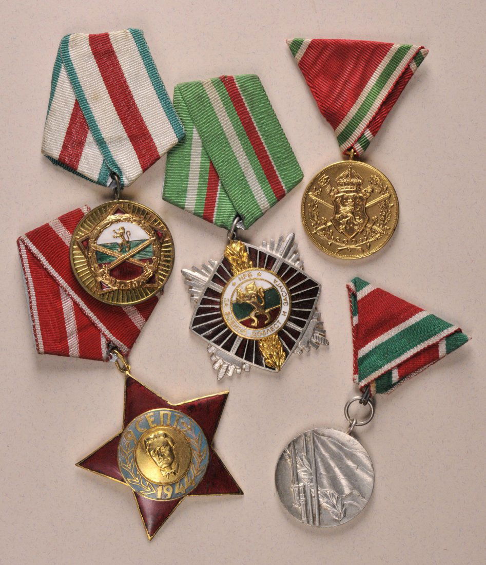 Lot von 5 Auszeichnungen. (1 of 2)