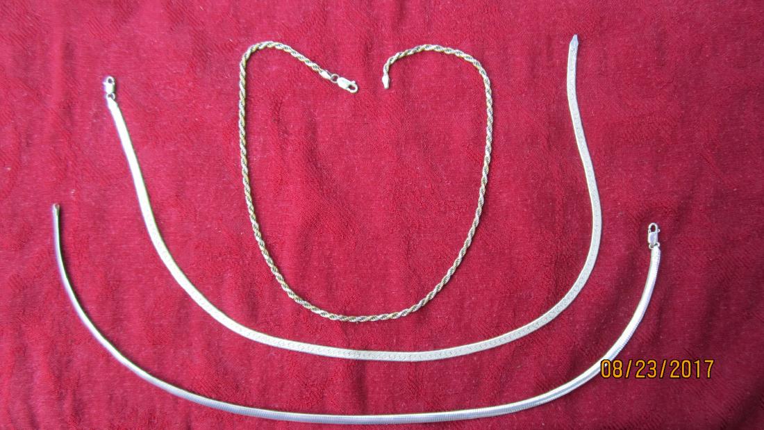 LOT OF 3 STERLING NECKLACES  - EXC. COND. IN A GUCCI (1 of 4)