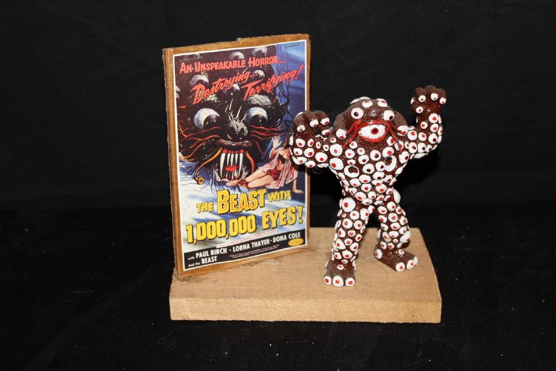 THE BEAST WITH 1,000,000 EYES 5" CUSTOM DIORAMA AND: THE BEAST WITH 1,000,000 EYES 5" CUSTOM DIORAMA AND FIGURE F.F.F. 1996