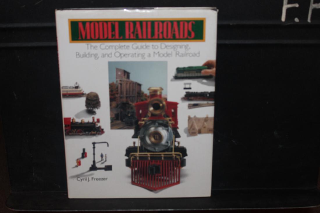 GREAT BOOK FOR THE MODEL RAILROAD MAN WITH PAPER JACKET (1 of 6)