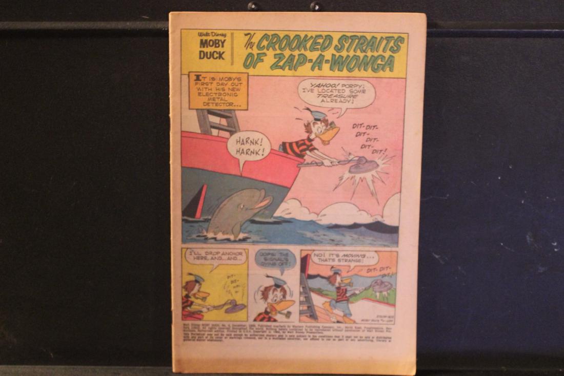 1968 MOBY DUCK WALT DISNEY PRODUCTION #4 NO COVERS -: 1968 MOBY DUCK WALT DISNEY PRODUCTION #4 NO COVERS - GOOD