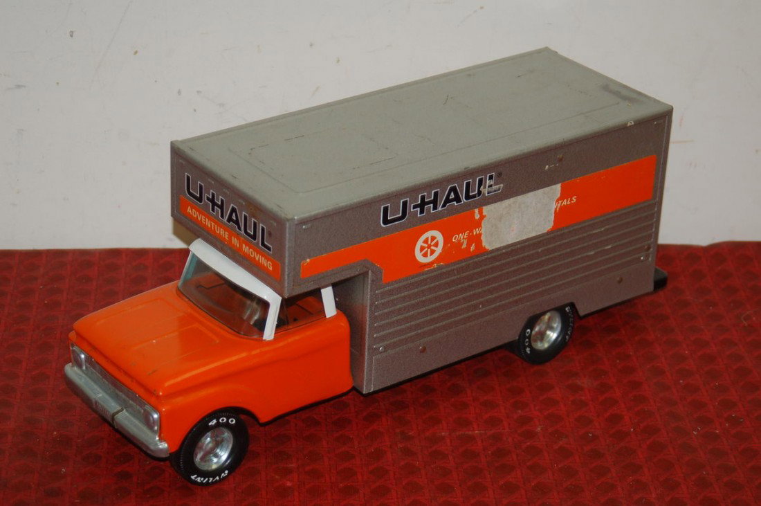 NYLINT CORP. U HAUL MOVING TRUCK TIN 19" LONG 8.5 ": NYLINT CORP. U HAUL MOVING TRUCK TIN 19" LONG 8.5 " HIGH 6" WIDE