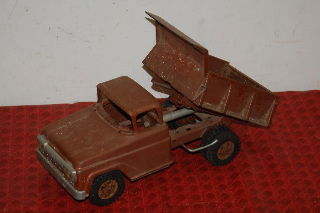 TONKA TOYS DUMP TRUCK NEED RAM ADJUSTMENT: TONKA TOYS DUMP TRUCK NEED RAM ADJUSTMENT