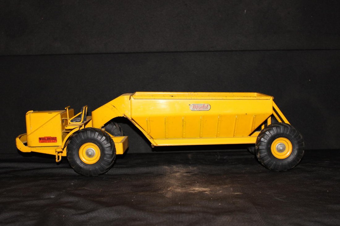 MODEL TOYS- WOOLDRIDGE EARTH HAULER 1940'S - 25" X 6: MODEL TOYS- WOOLDRIDGE EARTH HAULER 1940'S - 25" X 6.5"