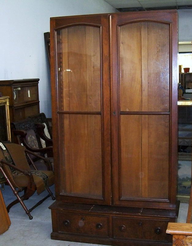 2 PC. WALNUT VICTORIAN BOOKCASE W/ 6 SHELVES: 2 PC. WALNUT VICTORIAN BOOKCASE W/ 6 SHELVES