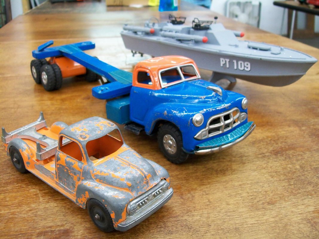 BOX LOT W/ HUBLEY TRUCK - JAPAN TRUCK - PT BOAT - : BOX LOT W/ HUBLEY TRUCK - JAPAN TRUCK - PT BOAT - ALL ONE WAY