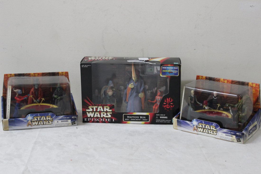 2 2003 STAR WARS ATTACK OF THE CLONES SET - 1 1999: 2 2003 STAR WARS ATTACK OF THE CLONES SET - 1 1999 EPISODE ONE WATTO'S BOX SET WITH WATTO, GRAZOL & SHAKKA - ALL NEW IN ORIGINAL BOXES