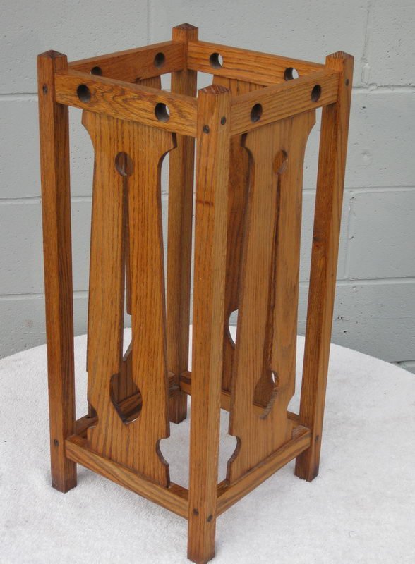 SOLID OAK MISSION UMBRELLA STAND: SOLID OAK MISSION UMBRELLA STAND