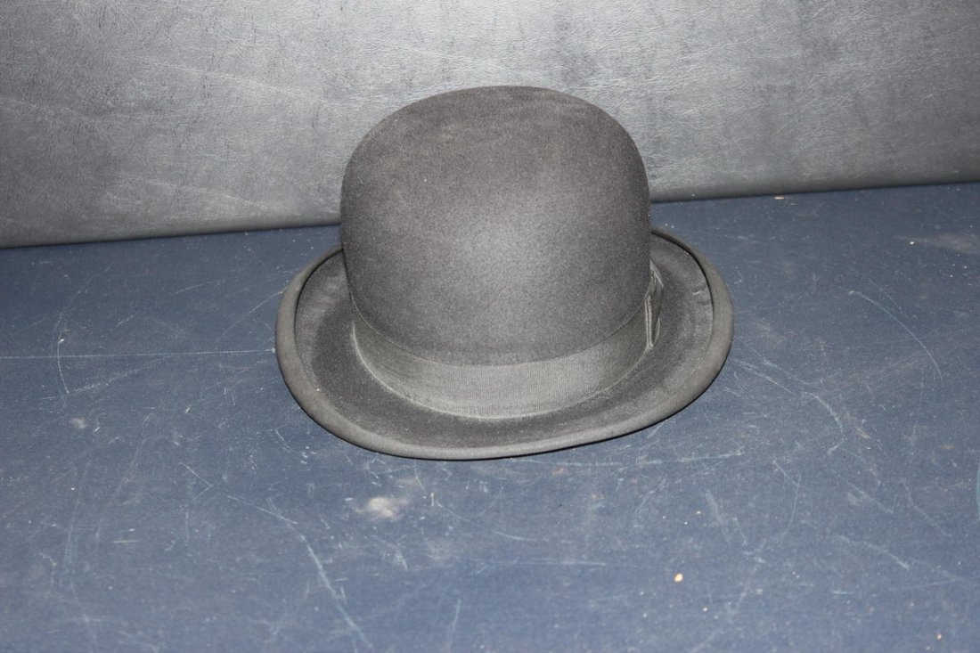 STETSON HAT 6 7/8 IN ORIGINAL DOBBS HATBOX FIFTH AVENUE: STETSON HAT 6 7/8 IN ORIGINAL DOBBS HATBOX FIFTH AVENUE NEW YORK