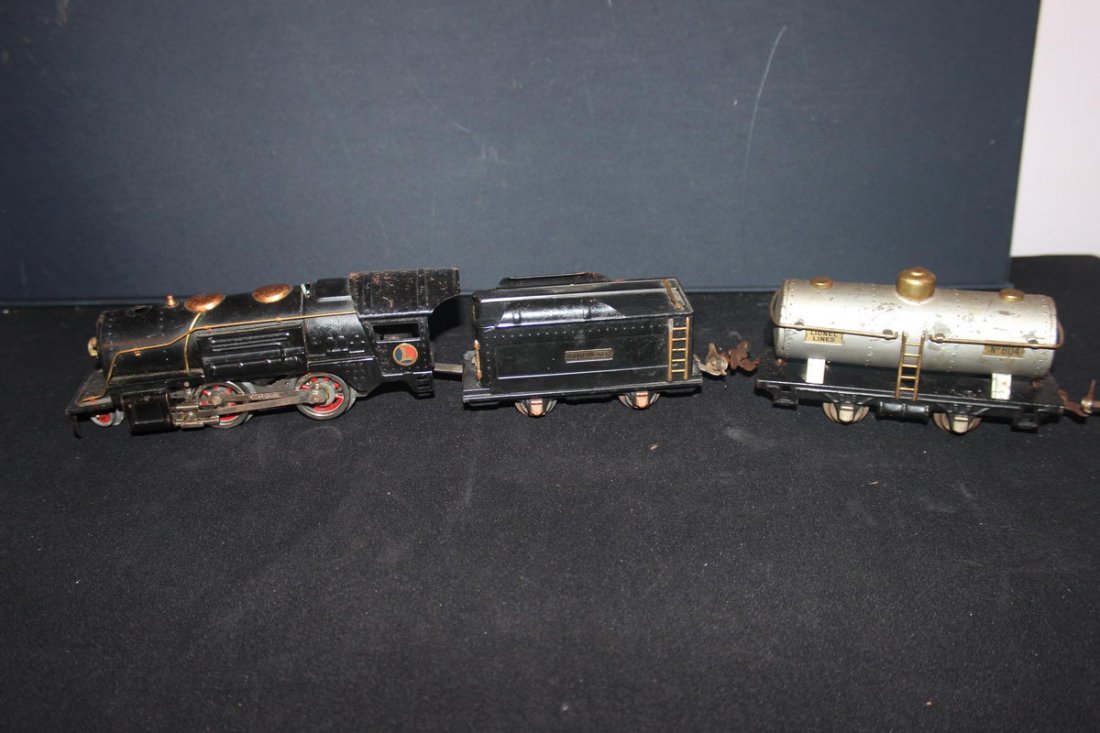 3 PIECE LIONEL TRAIN SET ENGINE 259E: 3 PIECE LIONEL TRAIN SET ENGINE 259E
