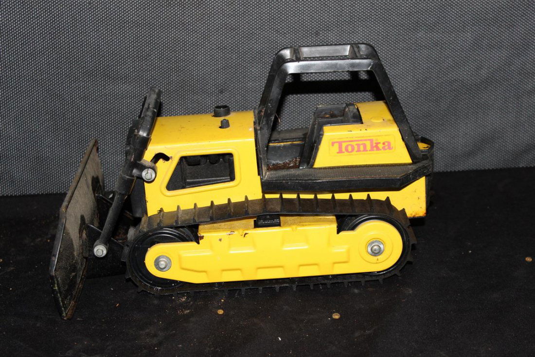 TONKA DOZER GOOD CONDITION 12": TONKA DOZER GOOD CONDITION 12"