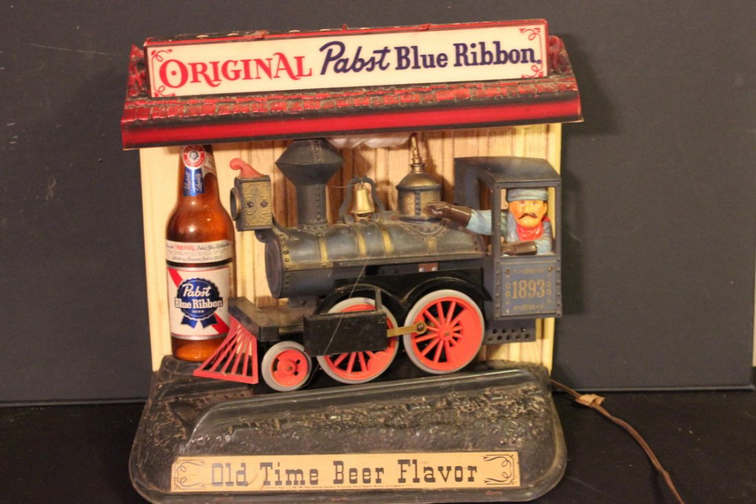 HARD-TO-FIND MOTION PABST BLUE RIBBON OLD-TIME TRAIN - : HARD-TO-FIND MOTION PABST BLUE RIBBON OLD-TIME TRAIN - MOVES BACK AND FORTH - LIGHTS UP