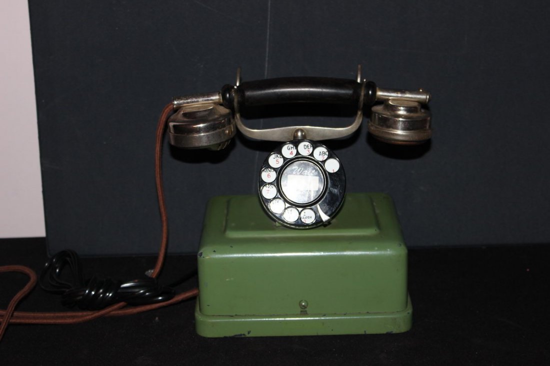 GREAT EARLY MINT DIAL PHONE - WORKS PERFECT - NO MAKERS