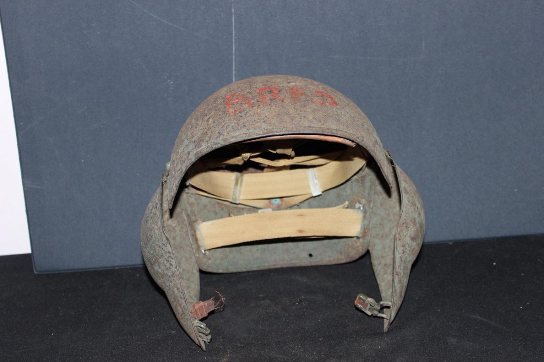 NICE WORLD WAR II TANKERS COMBAT HELMET WITH FOLD-DOWN 
