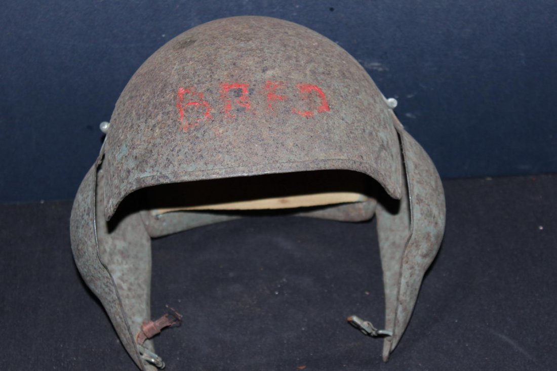 NICE WORLD WAR II TANKERS COMBAT HELMET WITH FOLD-DOWN  - 2