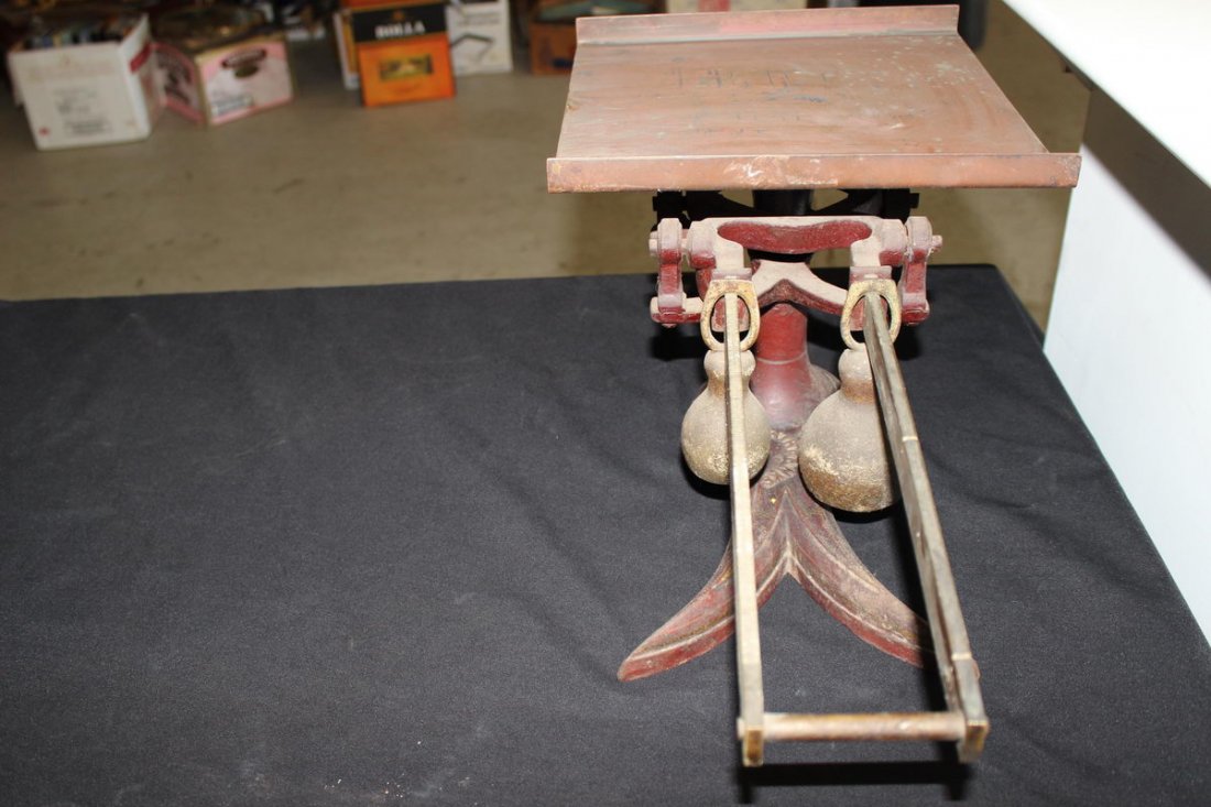 EARLY SET OF COUNTRY STORE FAIRBANKS DOUBLE BEAN SCALES - 4