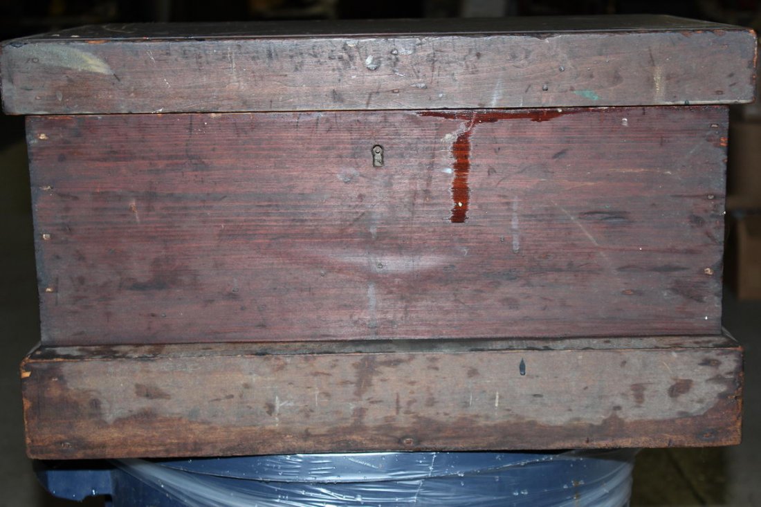 SMALL AND EARLY TOOL CHEST WITH TRAY - 23 X 13 X 15: SMALL AND EARLY TOOL CHEST WITH TRAY - 23 X 13 X 15