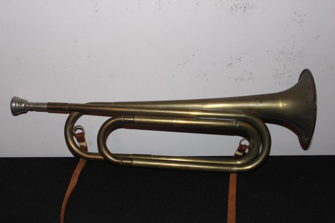 U.S. MILITARY REGULATION TRUMPET - GOOD CONDITION: U.S. MILITARY REGULATION TRUMPET - GOOD CONDITION