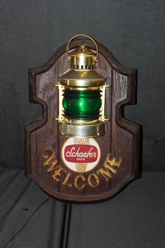 GREAT VINTAGE SCHAEFER LANTERN LIGHT UP WELCOME SIGN: GREAT VINTAGE SCHAEFER LANTERN LIGHT UP WELCOME SIGN
