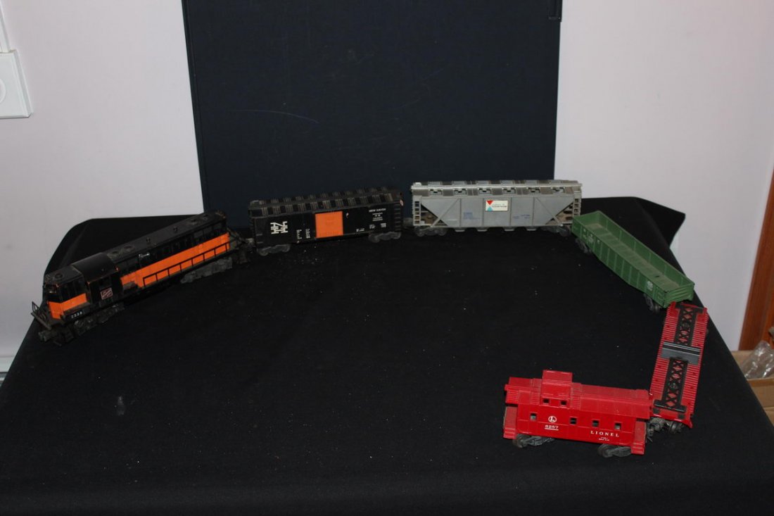 ONE OF THE BEST LIONEL TRAIN SETS I HAVE SOLD - THE: ONE OF THE BEST LIONEL TRAIN SETS I HAVE SOLD - THE MILWAUKEE ROAD ENGINE #2338 - EXCELLENT CONDITION