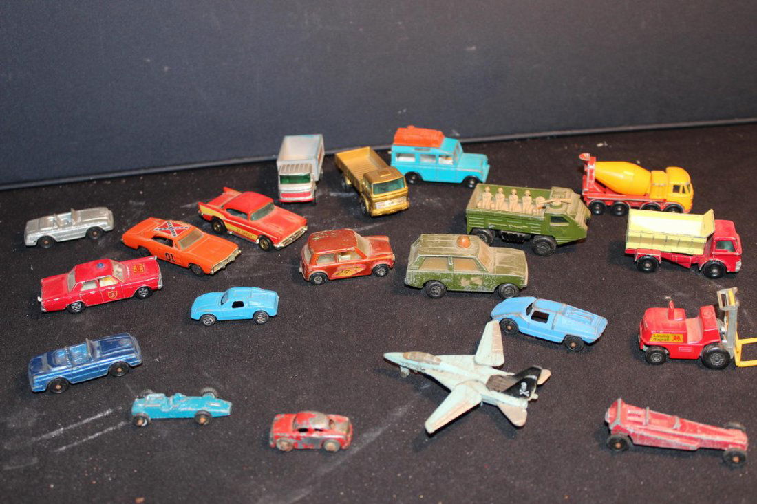 20 METAL CARS, TRUCKS, PLANES, RACECARS - LESNEY,: 20 METAL CARS, TRUCKS, PLANES, RACECARS - LESNEY, MATCHBOX, PLUS