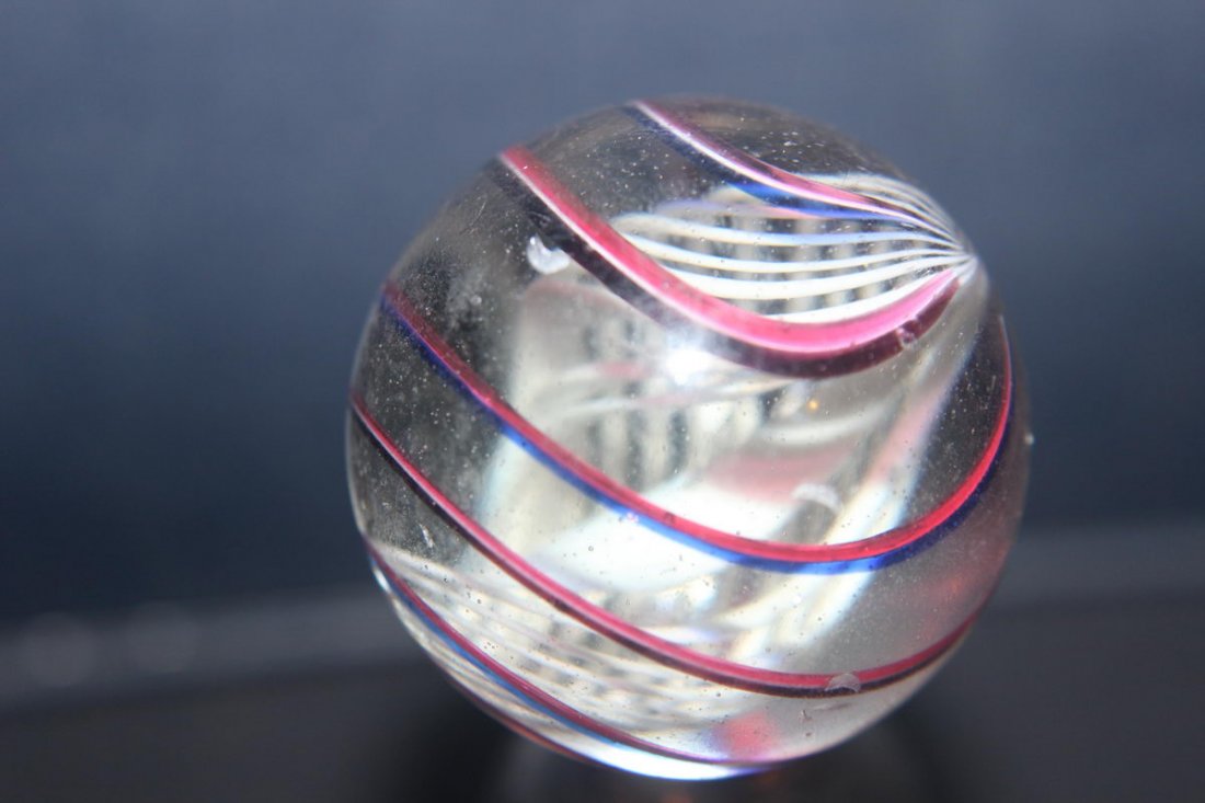 HANDMADE GERMAN MARBLE W/ SURFACE FRACTURES - SWIRL W/: HANDMADE GERMAN MARBLE W/ SURFACE FRACTURES - SWIRL W/ CENTER CORE