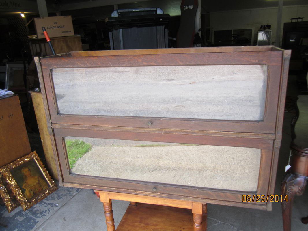 2 SOLID OAK RAISED STACK BOOKCASE SECTIONS - EACH ARE: 2 SOLID OAK RAISED STACK BOOKCASE SECTIONS - EACH ARE 10" DEEP, 12" TALL & 36" WIDE - EXCELLENT CONDITION QUARTER GRAIN ORIGINAL FINISH - I'M NOT SURE OF THE MAKER - BOTH FOR ONE MONEY