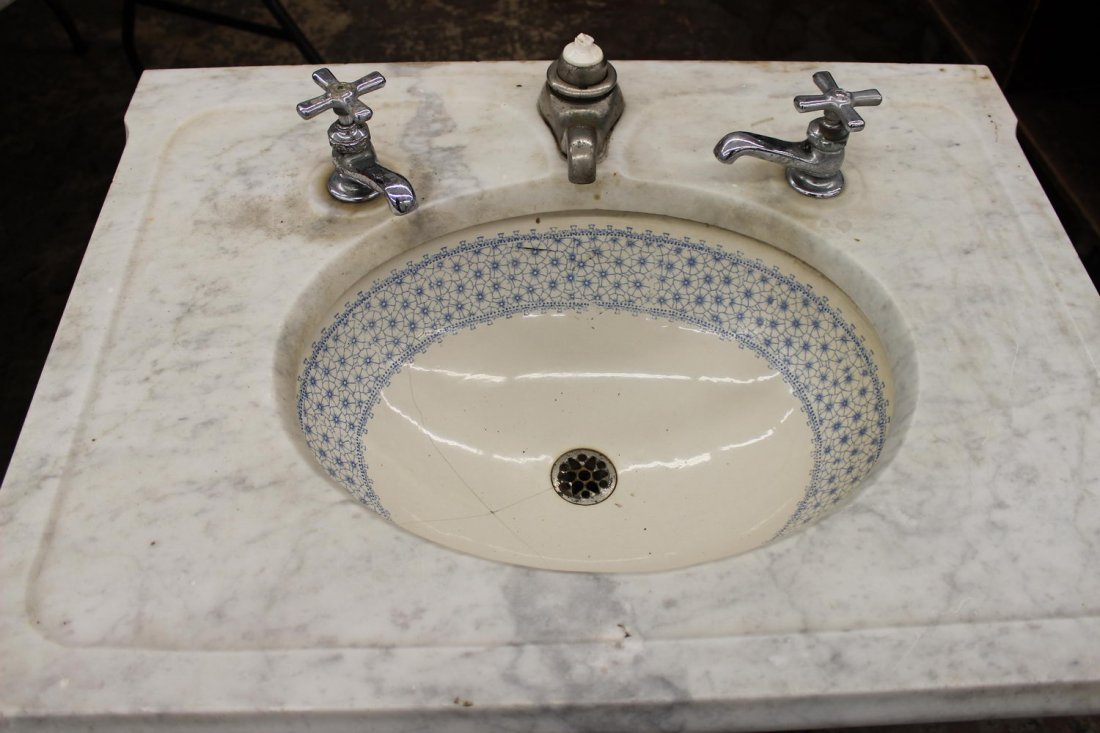 MARBLE CABINET TOP PORCELAIN SINK - SINK HAS SPIDER: MARBLE CABINET TOP PORCELAIN SINK - SINK HAS SPIDER MARBLE - MINT - VERY REPAIRABLE - ARCHITECTURAL SALVAGE