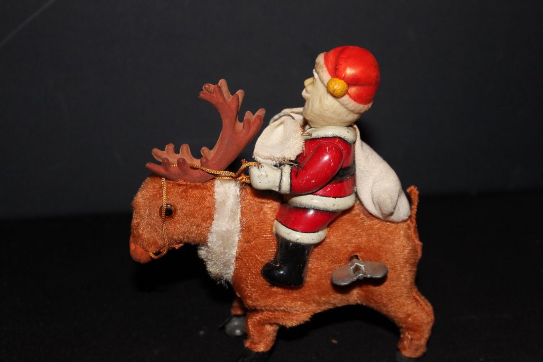 NICE WIND UP SANTA ON REINDEER TIN TOY FROM JAPAN 1960S: NICE WIND UP SANTA ON REINDEER TIN TOY FROM JAPAN 1960S MINT BOX TOP NO BOTTOM