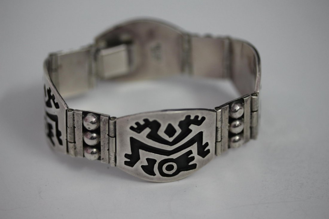 DESIGNER STERLING SILVER AZTEC BRACELET 1 1/8" WIDE 7: DESIGNER STERLING SILVER AZTEC BRACELET 1 1/8" WIDE 7 1/2/" LONG - 1.8 OZ. SILVER