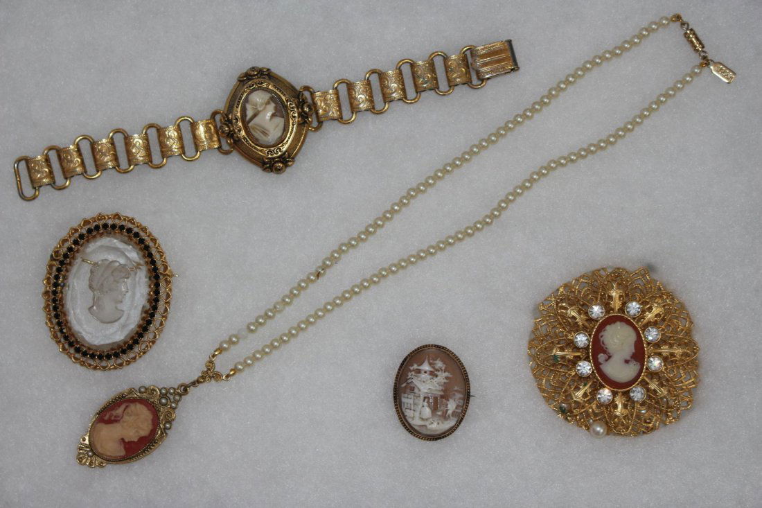 TRAY LOT CAMEO JEWELRY ALL ONE WAY: TRAY LOT CAMEO JEWELRY ALL ONE WAY