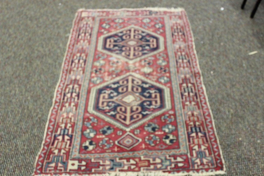 SMALL ORIENTAL RUG - NICE FIELD 59" X 35.5" (1 of 4)